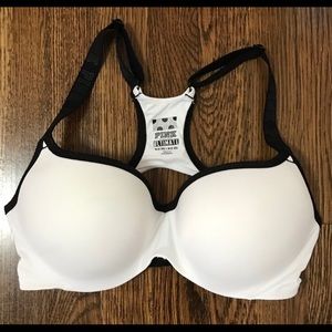 VS PINK ultimate bra